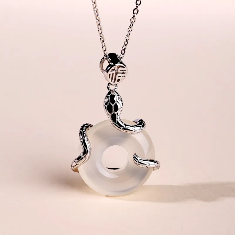 CHINA GOLD Agate Necklaces Women's-1