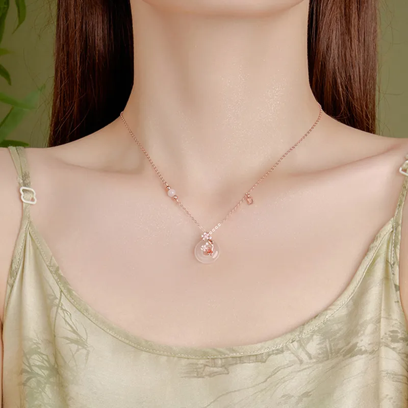 CHINA GOLD Chalcedony Necklaces Women's-4