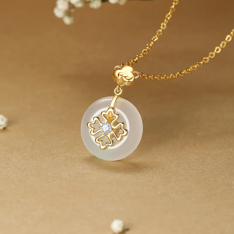 CHINA GOLD Chalcedony Jade Necklaces Women's-1
