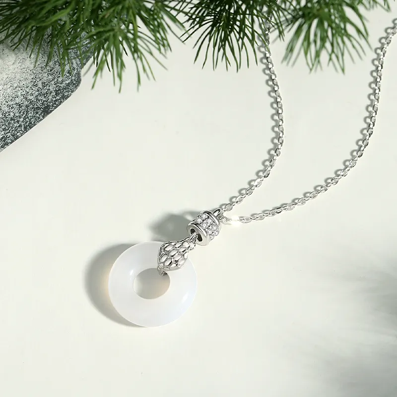 CHINA GOLD Chalcedony Necklaces Women's-2