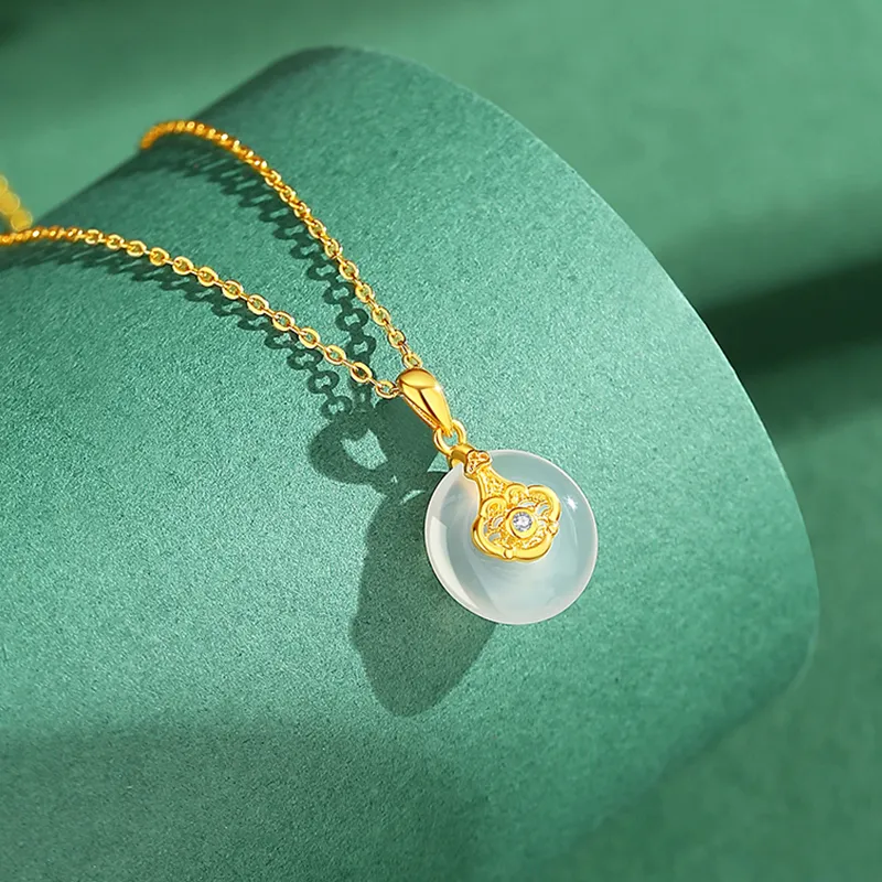 CHINA GOLD Chalcedony Jade Necklaces Women's-1