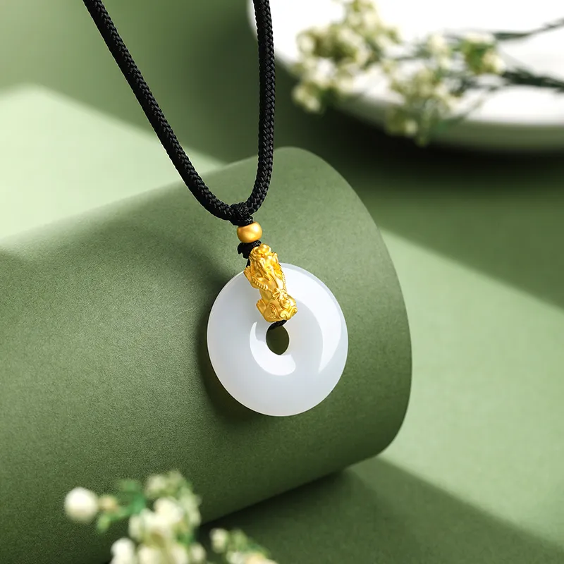 CHINA GOLD Chalcedony Necklaces Unisex-2