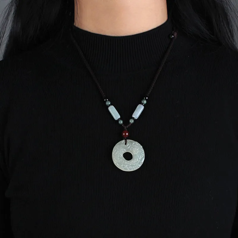CHINA GOLD Chalcedony Jade Necklaces Unisex-5