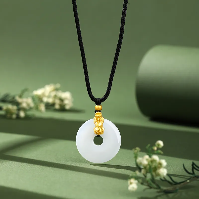 CHINA GOLD Chalcedony Necklaces Unisex-1
