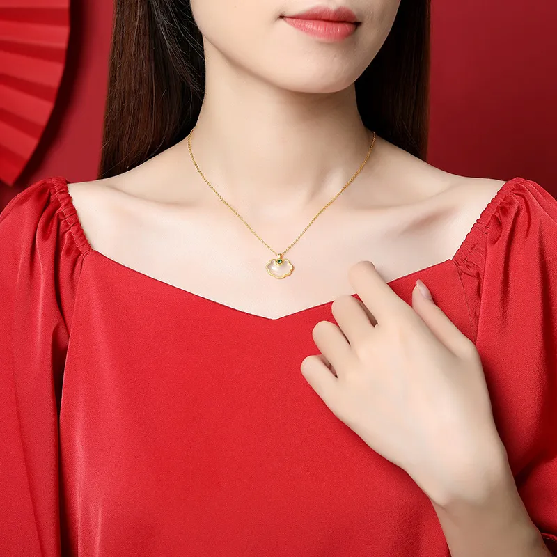 CHINA GOLD Chalcedony Necklaces Women's-5