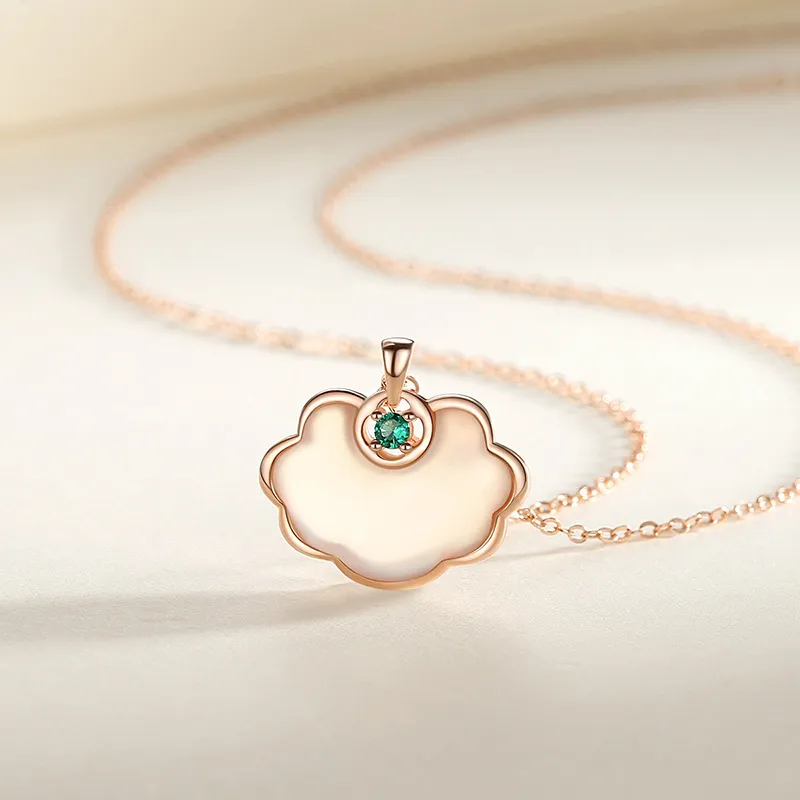 CHINA GOLD Chalcedony Necklaces Women's-3