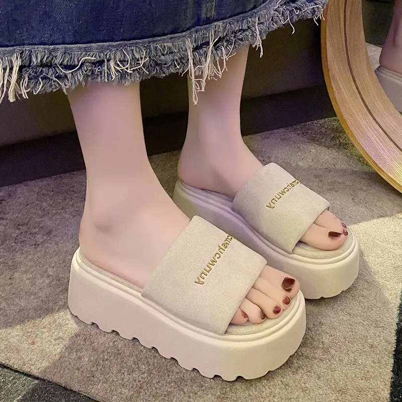Yamada Hyakuju Slippers Ecru, Black-4