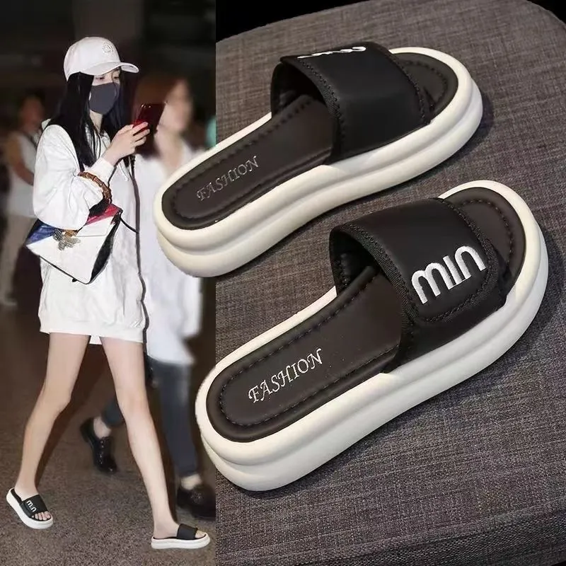 Yamada Hyakuju Slippers Ecru, Black-7