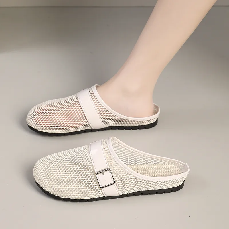 Yamada Hyakuju Slippers Ecru, Black-1