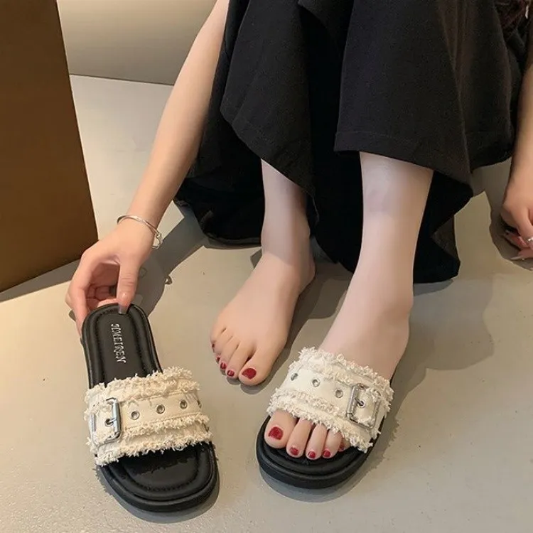Yamada Hyakuju Slippers Black, Ecru-6