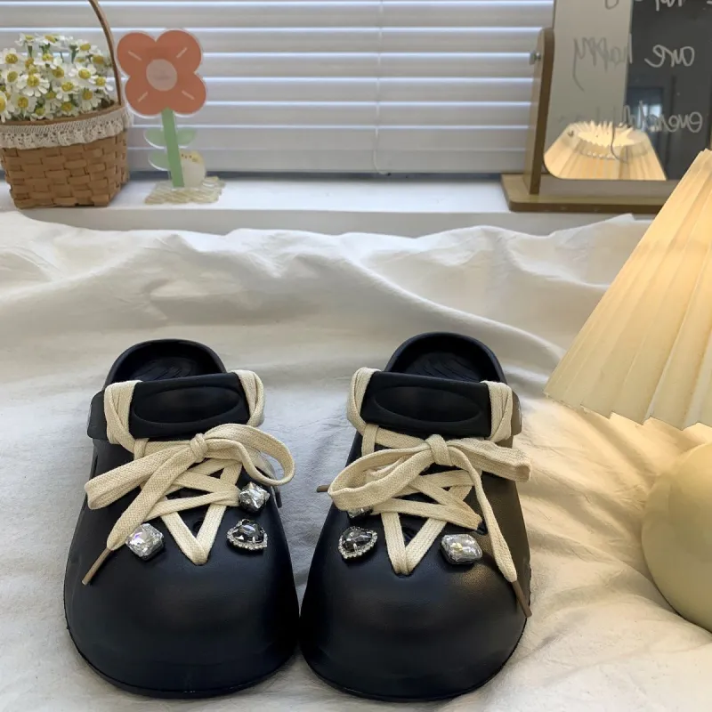 Yamada Hyakuju Home Slippers Black, White-6