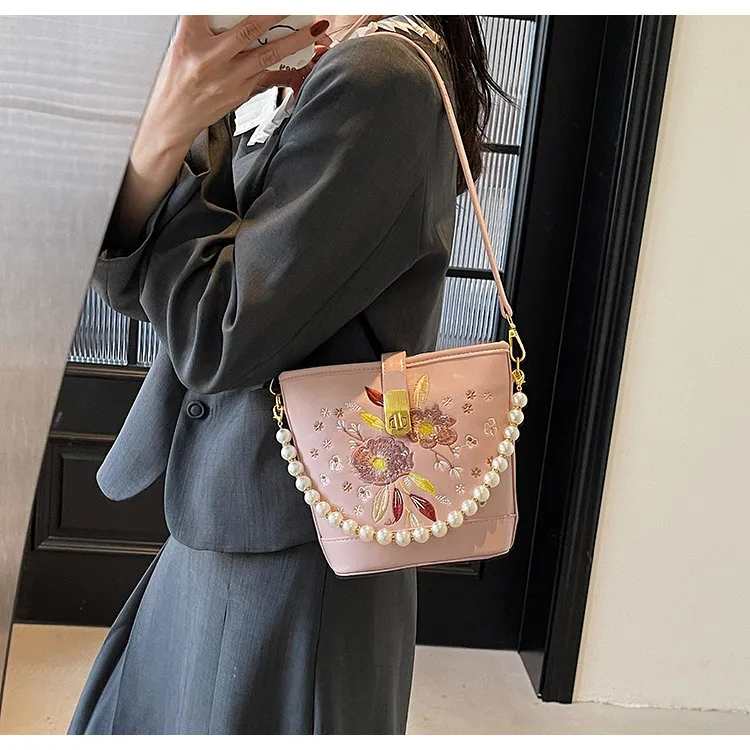 ROUNDOT PU Crossbody One Shoulder Handbags Women's Ecru Black/Pink/Burgundy-14