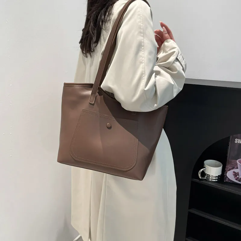 ROUNDOT PU Shoulder Bag Tote Regular Women's White/Black/Khaki/Brown-23