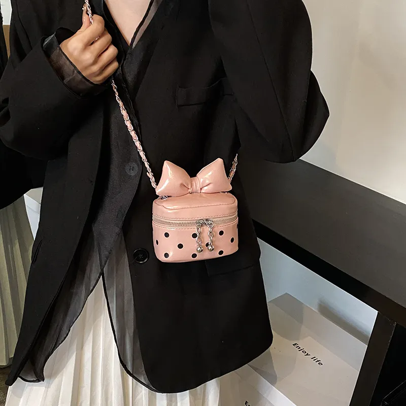 ROUNDOT PU Shoulder Bag Women's Ecru/Black/Red/Pink-17