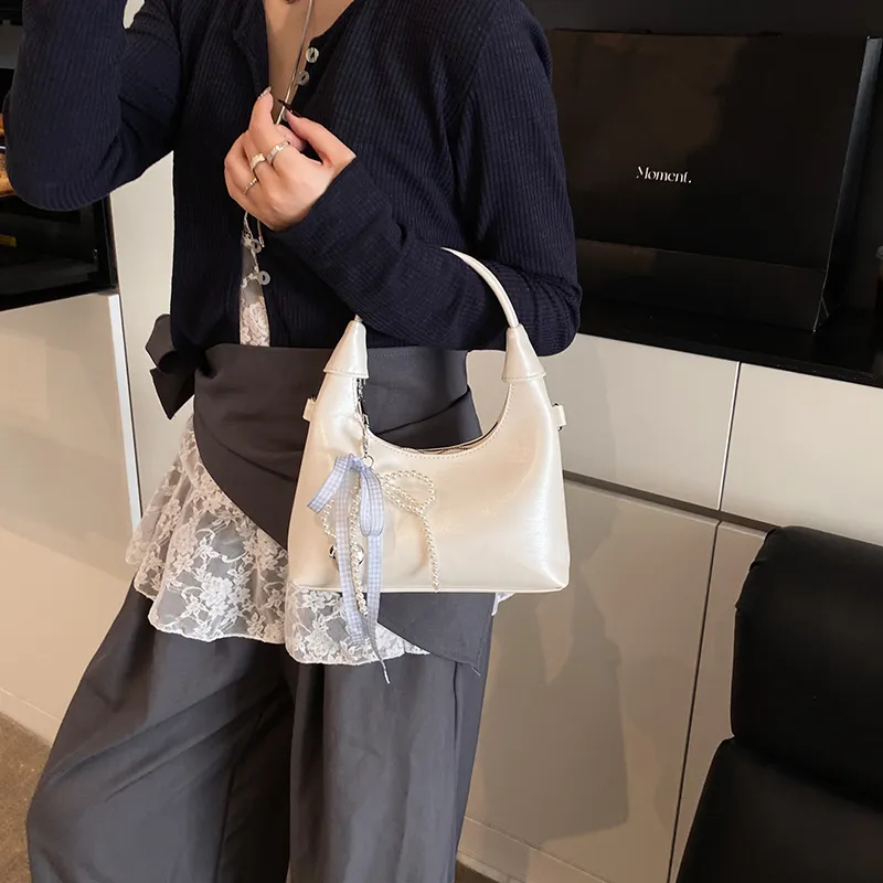ROUNDOT PU Crossbody One Shoulder Handbags Regular Women's White/Silver/Black/Blue/Pink-4
