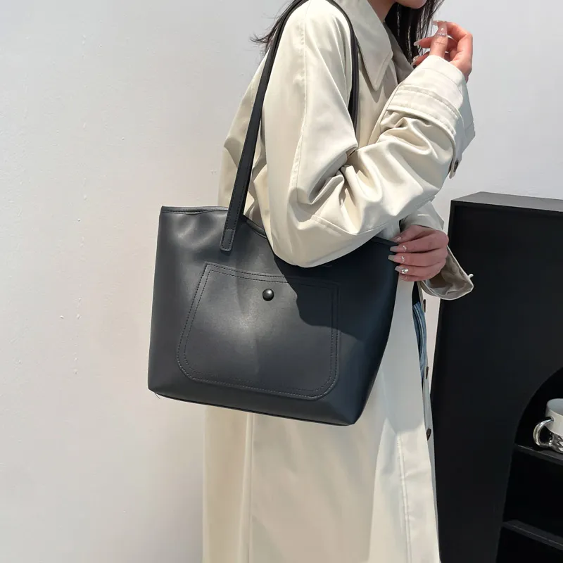 ROUNDOT PU Shoulder Bag Tote Regular Women's White/Black/Khaki/Brown-8