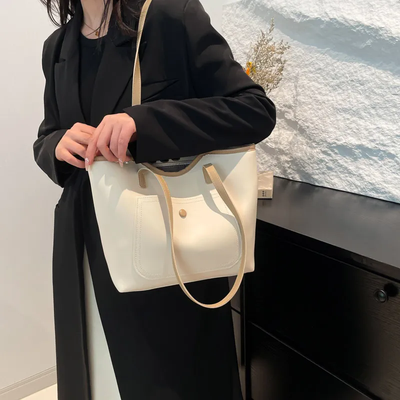 ROUNDOT PU Shoulder Bag Tote Regular Women's White/Black/Khaki/Brown-5