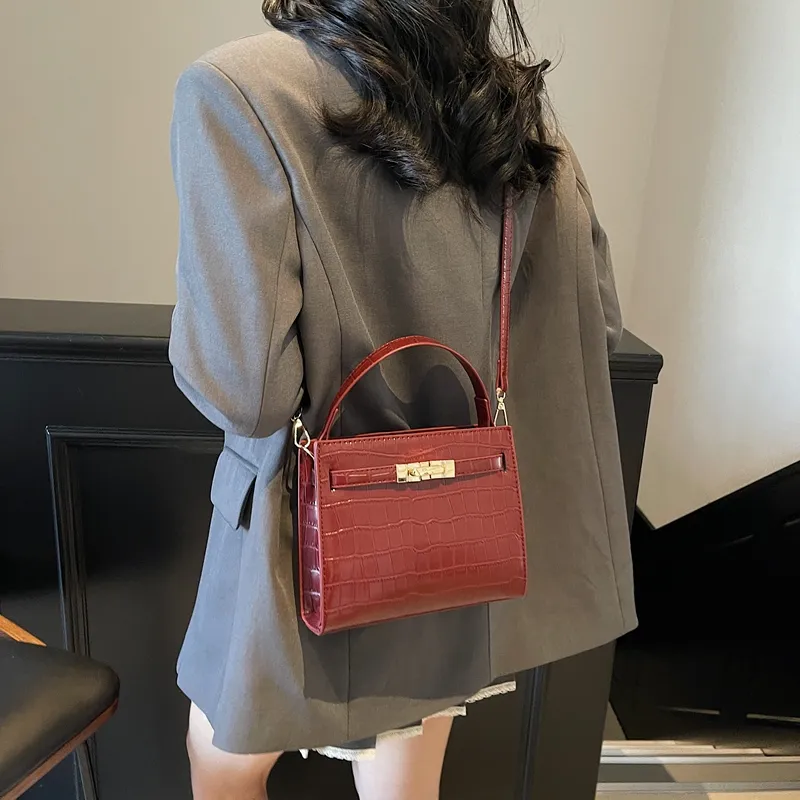 ROUNDOT PU Crossbody Bag Regular Women's White/Black/Burgundy/Pink-20