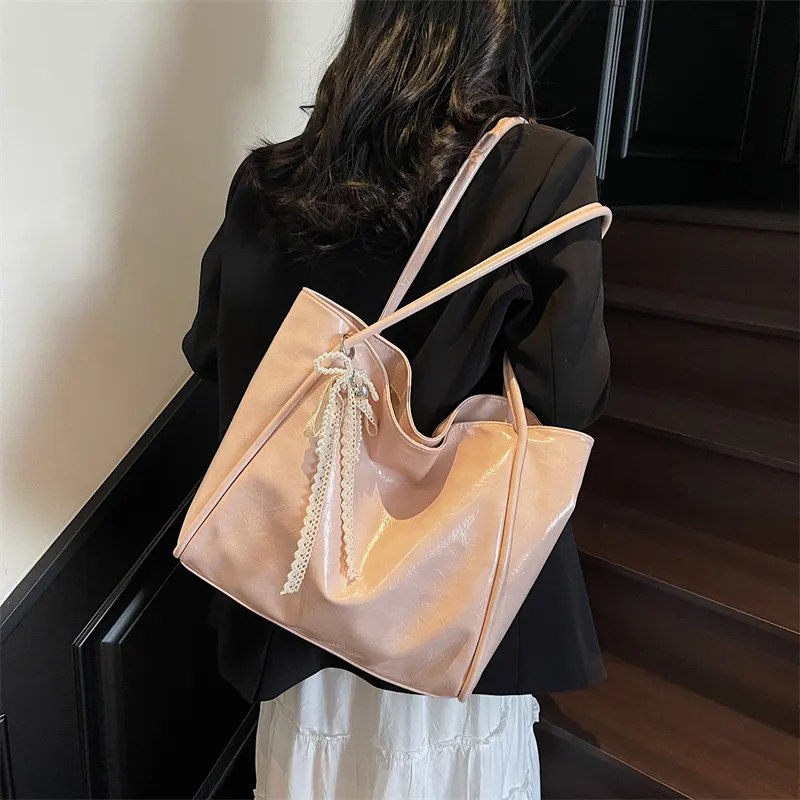 ROUNDOT PU Tote Bag Shoulder Bag Regular Women's White/Black/Pink-8