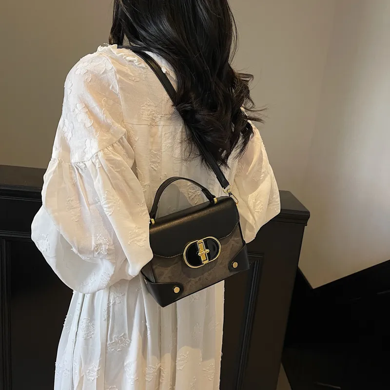 ROUNDOT PU Crossbody Bag Women's White/Black/Blue/Coffee-11