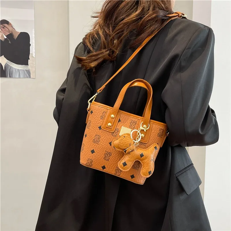ROUNDOT PU Crossbody One Shoulder Handbags Women's Ecru/Black/Pink/Light Brown-21