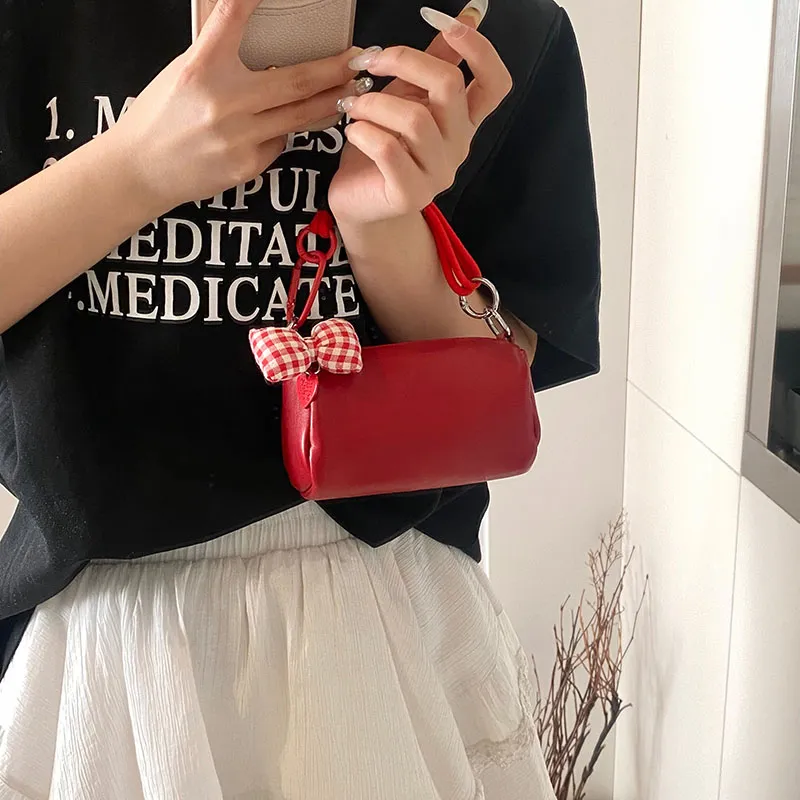 ROUNDOT PU Handbag Regular Women's White/Black/Pink/Red-24