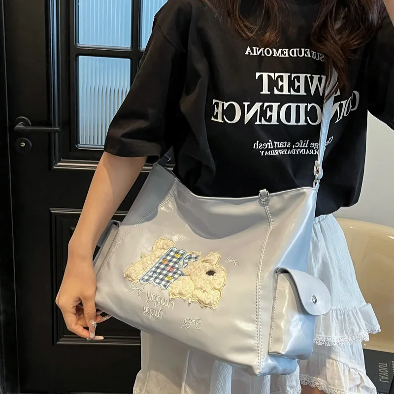 ROUNDOT PU Crossbody Bag Tote Regular Women's White/Black/Blue/Pink-20