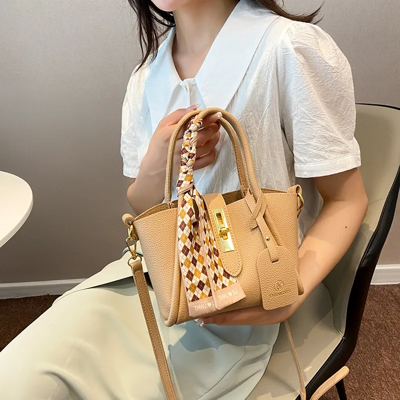 ROUNDOT PU Crossbody Bag One Shoulder Handbag Regular Women's Multicolor-15