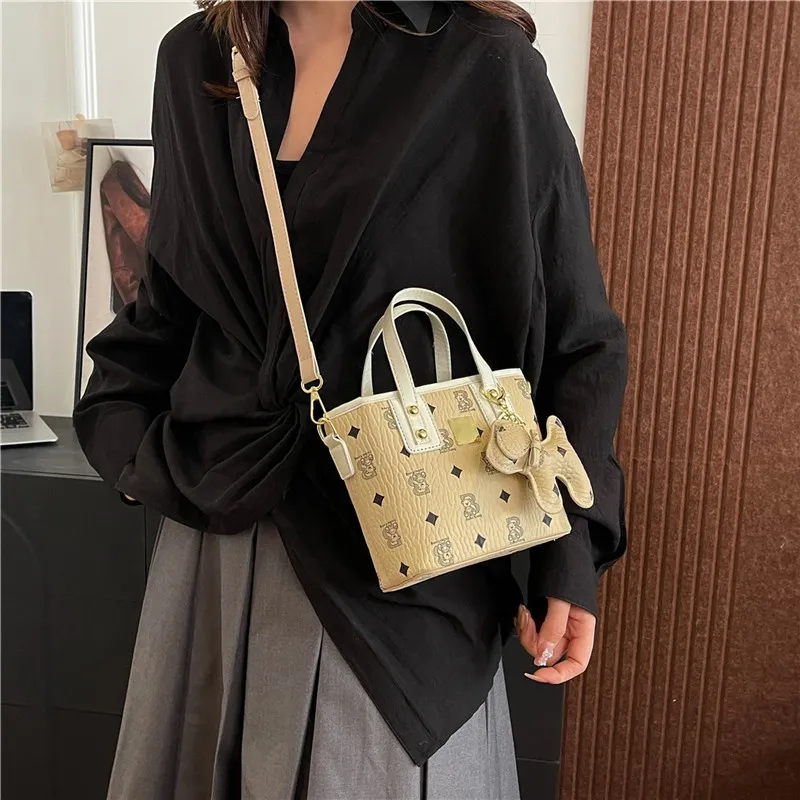 ROUNDOT PU Crossbody One Shoulder Handbags Women's Ecru/Black/Pink/Light Brown-6
