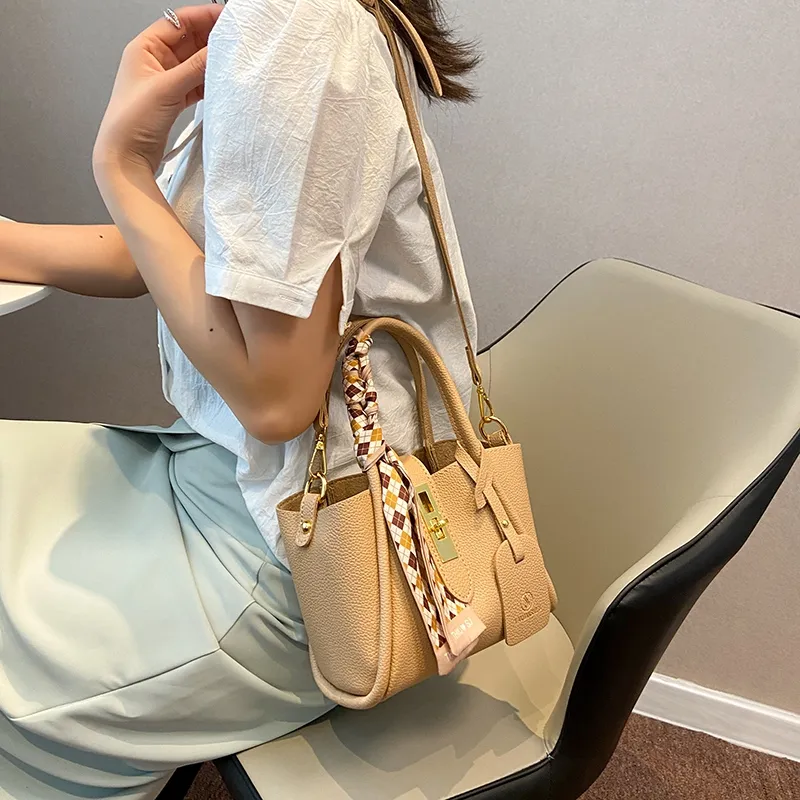 ROUNDOT PU Crossbody Bag One Shoulder Handbag Regular Women's Multicolor-16