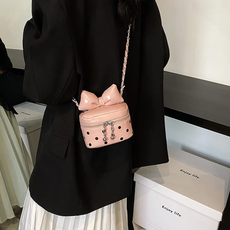 ROUNDOT PU Shoulder Bag Women's Ecru/Black/Red/Pink-18