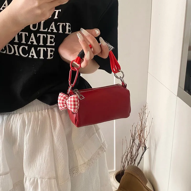 ROUNDOT PU Handbag Regular Women's White/Black/Pink/Red-25