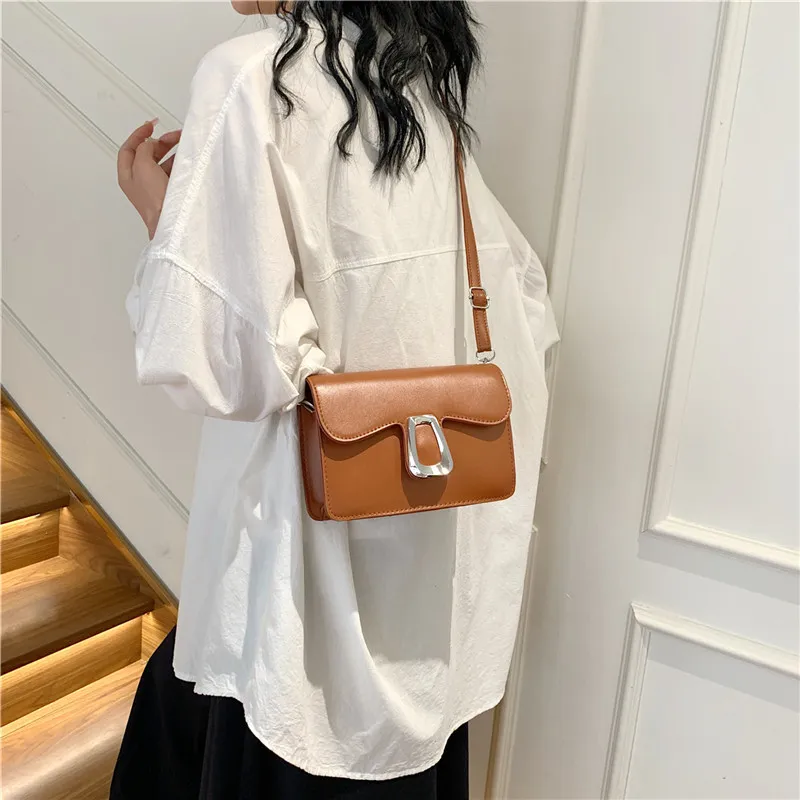 ROUNDOT Pu Crossbody Bag Shoulder Bag Regular Women's White Black/Khaki/Rose Red/Brown-23