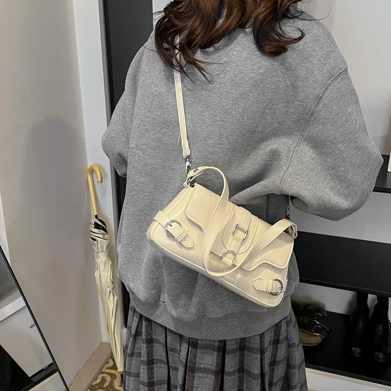 ROUNDOT PU Handbag Shoulder Bag Crossbody Bag Regular Women's White/Black/Red/Pink/Brown-4