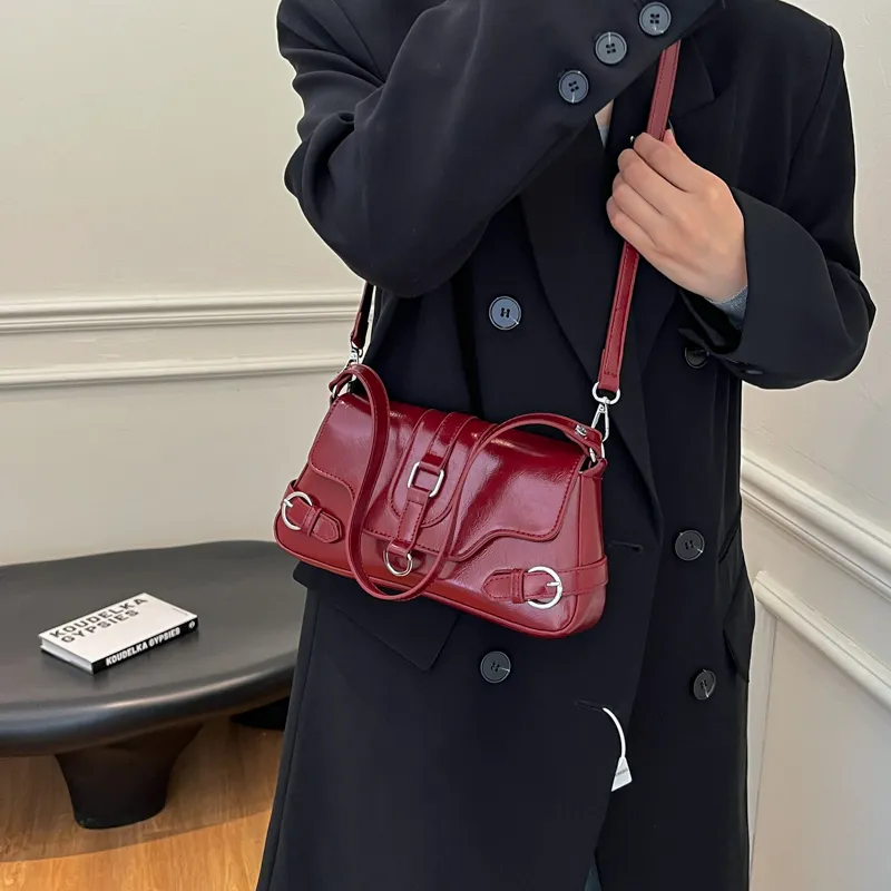 ROUNDOT PU Handbag Shoulder Bag Crossbody Bag Regular Women's White/Black/Red/Pink/Brown-18