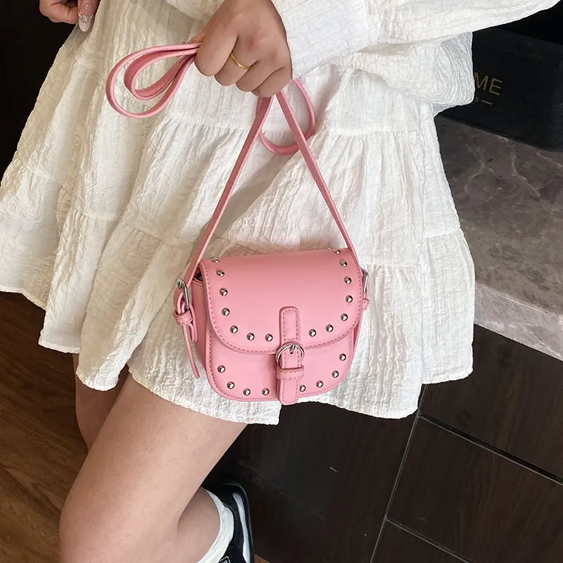 ROUNDOT PU Shoulder Bag Crossbody Bag Regular Women's Ecru/Silver/Black/Pink/Sky Blue/Brown-15