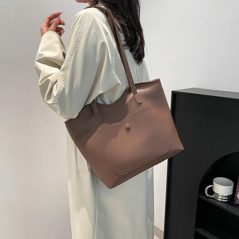 ROUNDOT PU Shoulder Bag Tote Regular Women's White/Black/Khaki/Brown-25