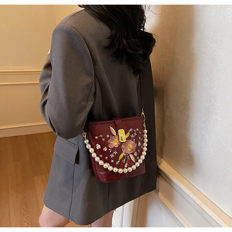 ROUNDOT PU Crossbody One Shoulder Handbags Women's Ecru Black/Pink/Burgundy-25