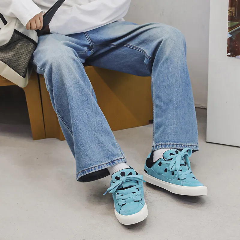 Dao Tu Sen Low Top Skateboard Shoes Unisex-9