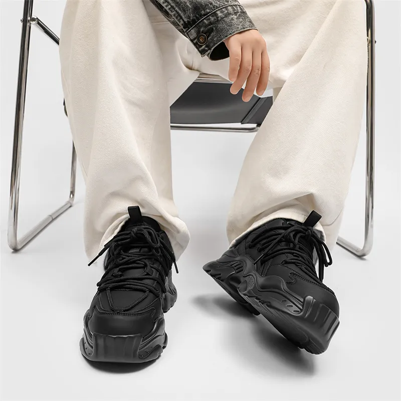 Dao Tu Sen Low Top Chunky Sneakers Unisex-9