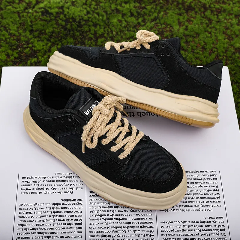 Dao Tu Sen Low Top Skateboard Shoes Unisex-3