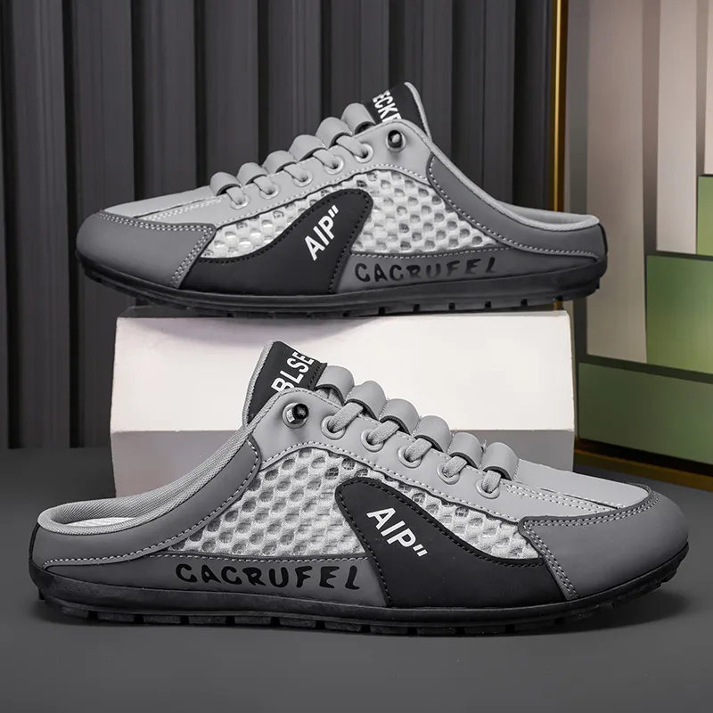 Dao Tu Sen Closed Toe Slippers Men's-17