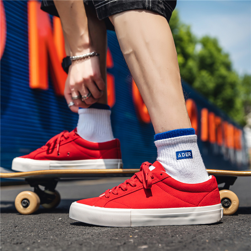 Dao Tu Sen Slip Resistant Low Top Skateboard Shoes Men's Red