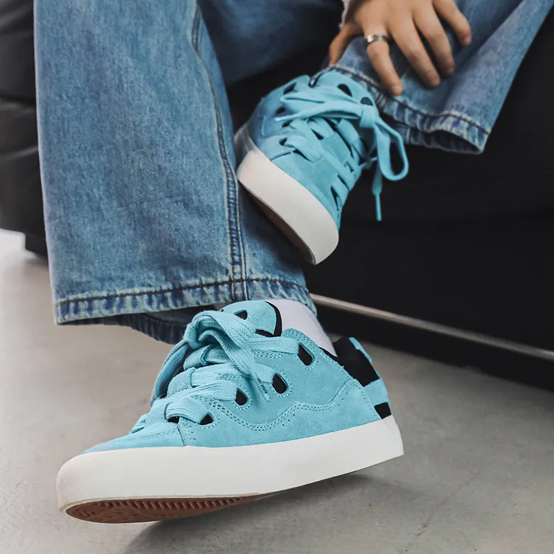 Dao Tu Sen Low Top Skateboard Shoes Unisex-11