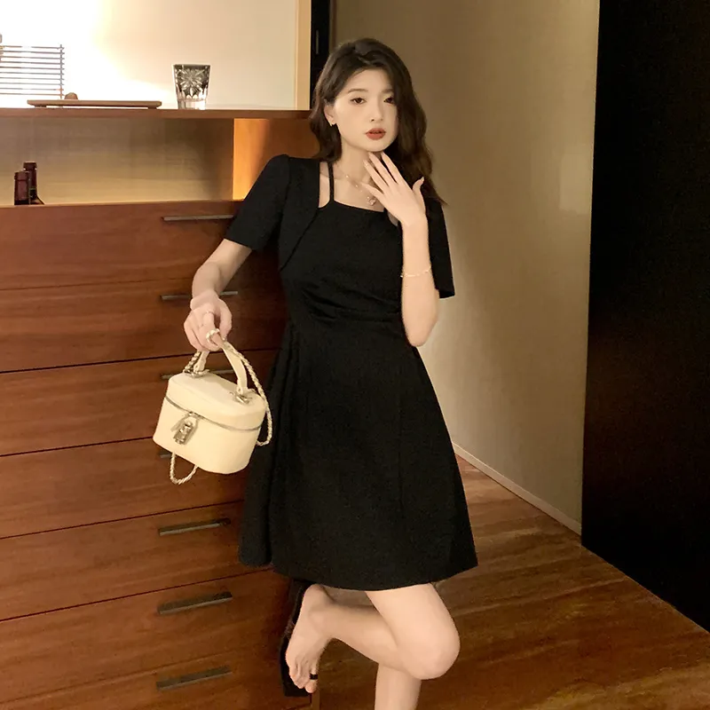 PAIN OR PLEASURE Short Sleeved Dresses Women's Black-4
