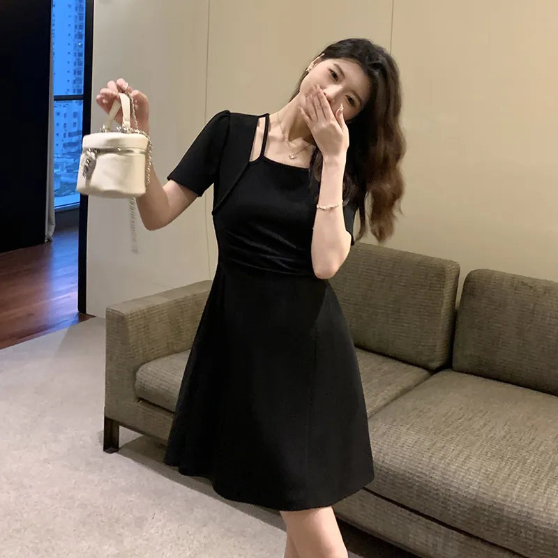 PAIN OR PLEASURE Short Sleeved Dresses Women's Black-5