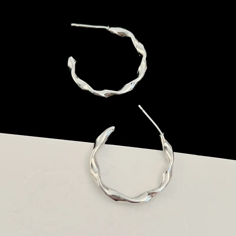 KANSAI Niche Design Advanced Touch Earrings Women's-1