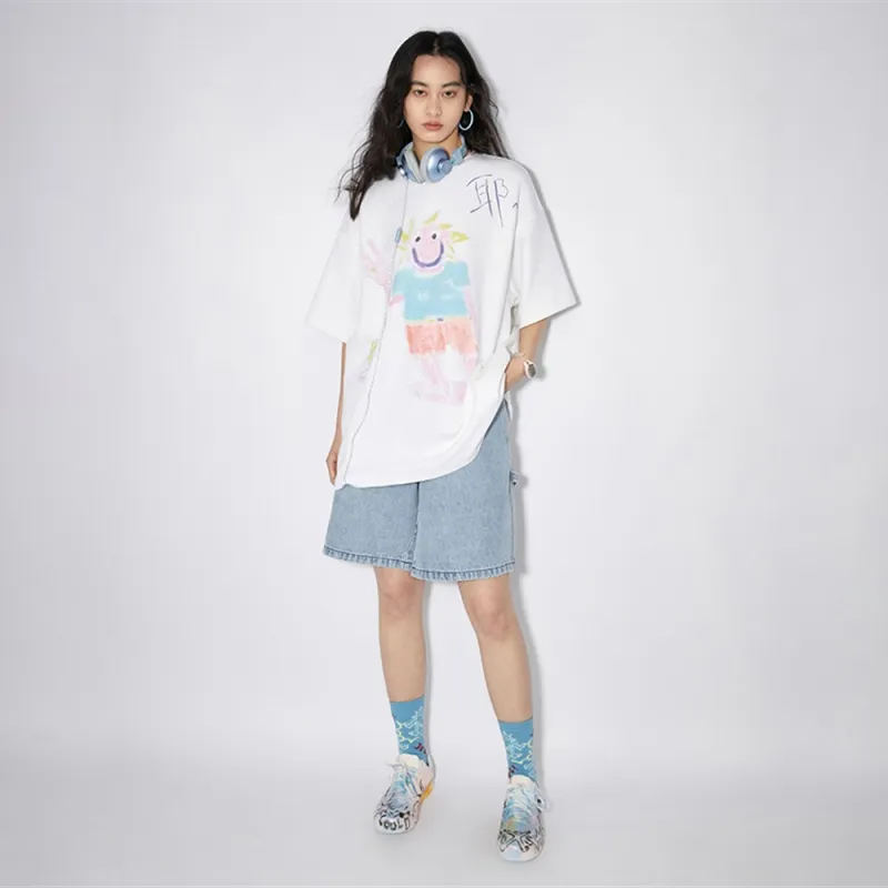 WULISHAONIAN Casual Graffiti Peace Gesture Print Crew Neck Short Sleeved Loose Fit Unisex White-3
