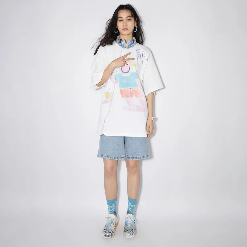 WULISHAONIAN Casual Graffiti Peace Gesture Print Crew Neck Short Sleeved Loose Fit Unisex White-1