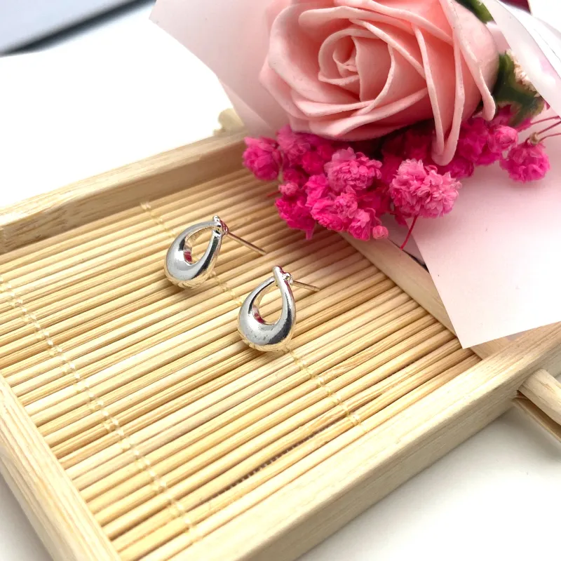 BENNISS Alloy Stud Earrings Unisex-5